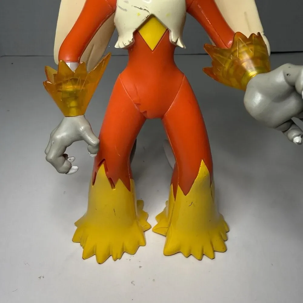 Pokémon Blaziken Deluxe Electronic Talking Figure 2007 Jakks Pacific